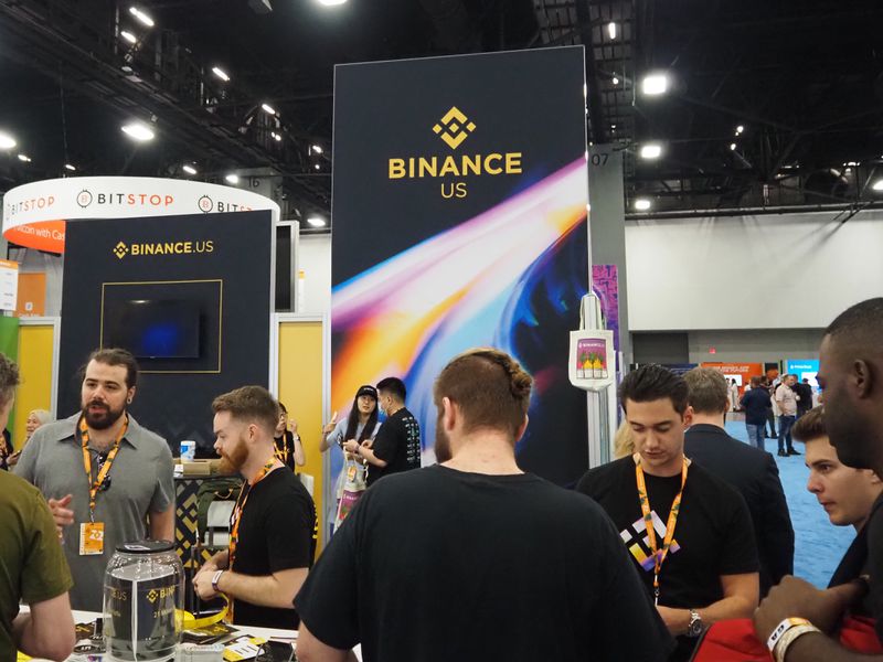 binance us is operating unregistered securities exchange sec official says