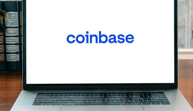 coinbase is weighing setting up non u s trading platform bloomberg