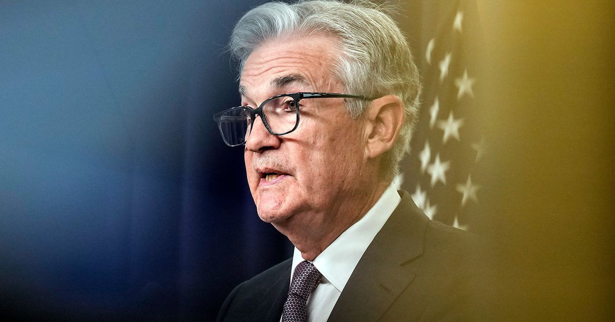 bitcoin hovers below 27k as fed chair powell makes modestly dovish comments 1