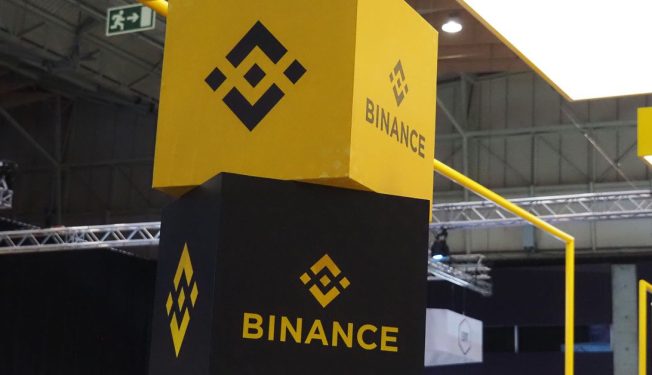 binance delists sanctioned russian banks from peer to peer service